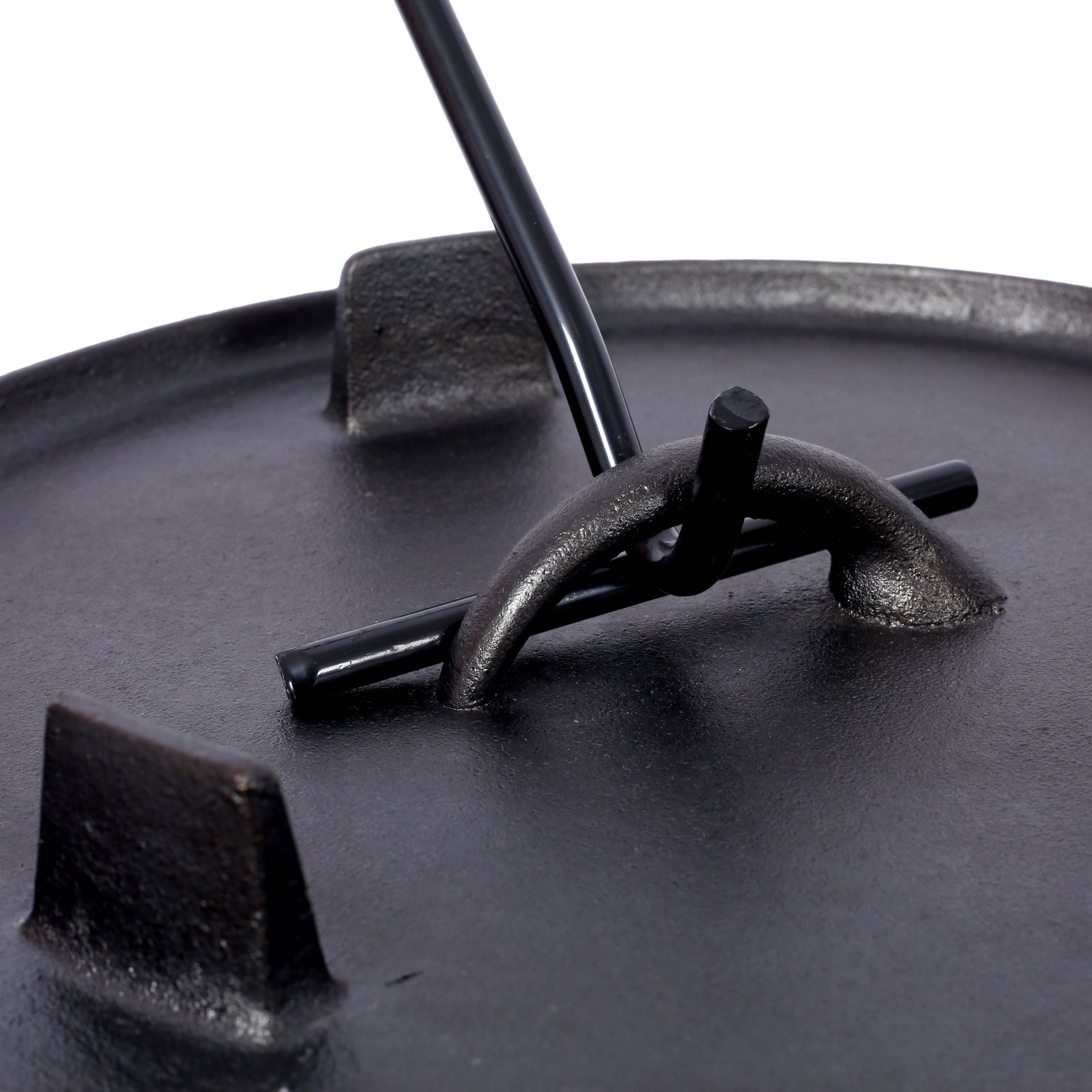 Dutch Oven. Outdoor Camping Deep Pot For Camping Fireplace Cooking Barbecue Baking Campfire With Leg Base